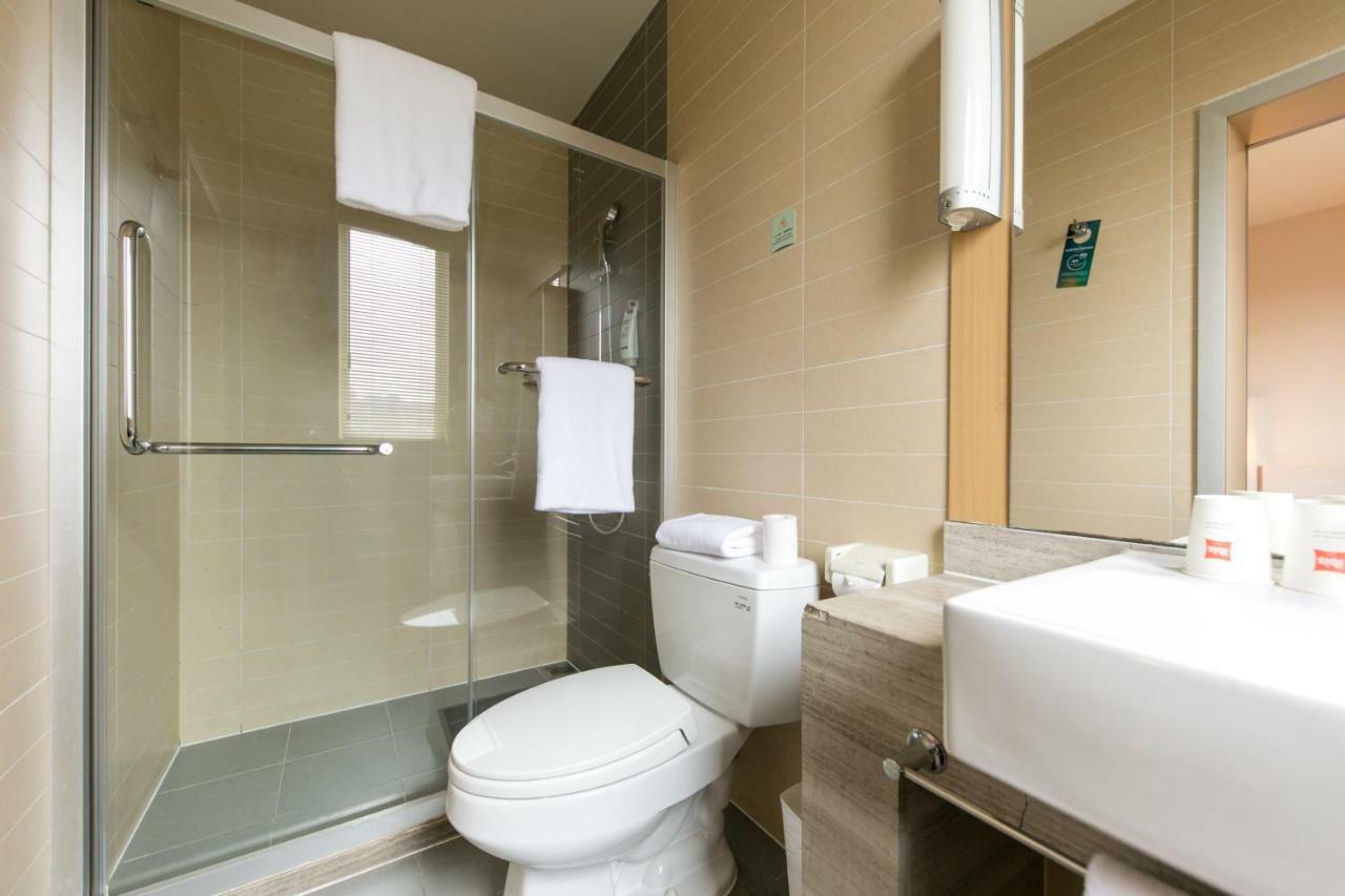 Hotel Ibis Anyang Jiefang Ave Zewnętrze zdjęcie